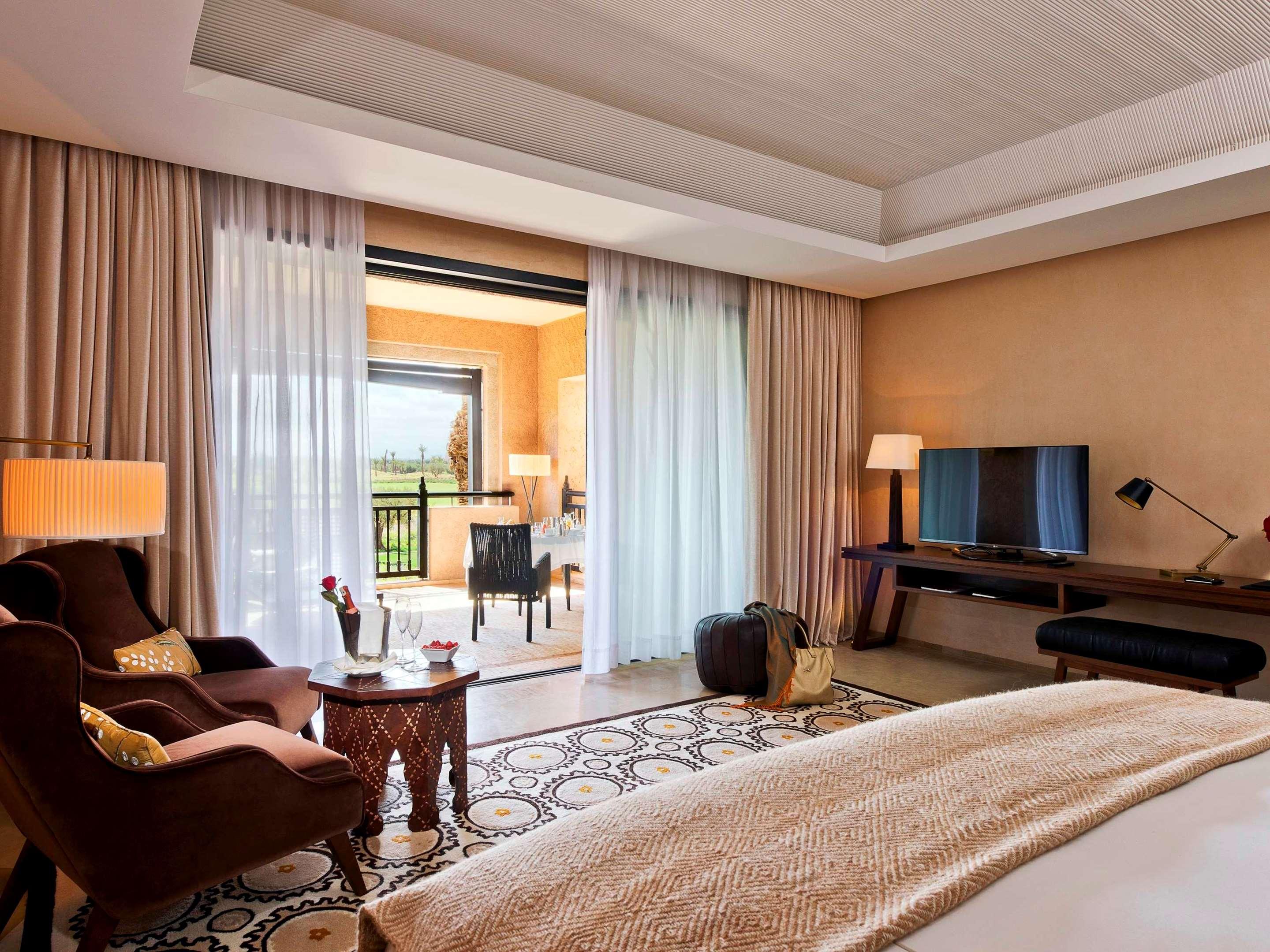 ice-219472930-79484319_3XL-149413 Fairmont Royal Palm, Marrakech