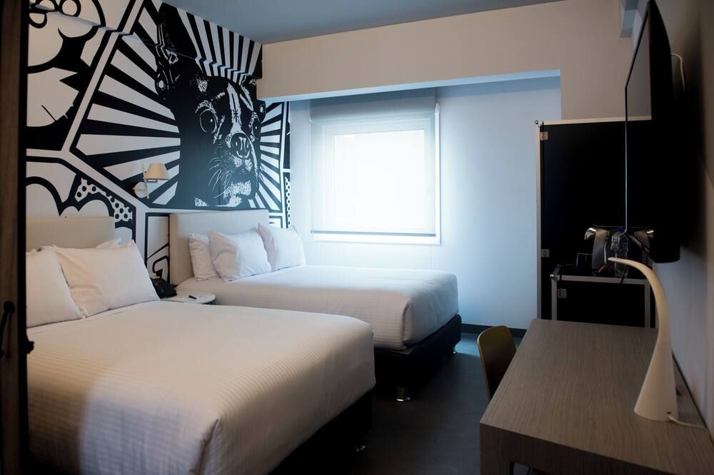 Radisson RED Miraflores