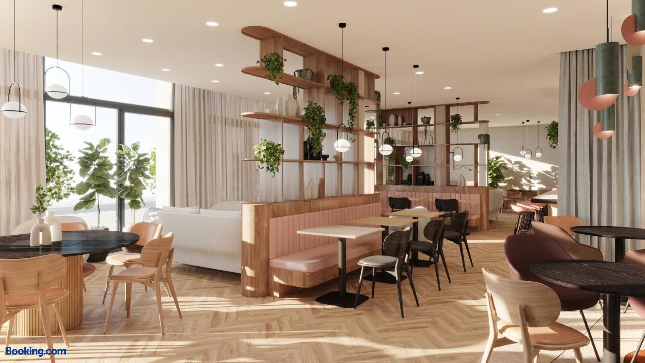 booking-1070821615-525221519-962597 Residence Inn by Marriott Geneva City Nations
