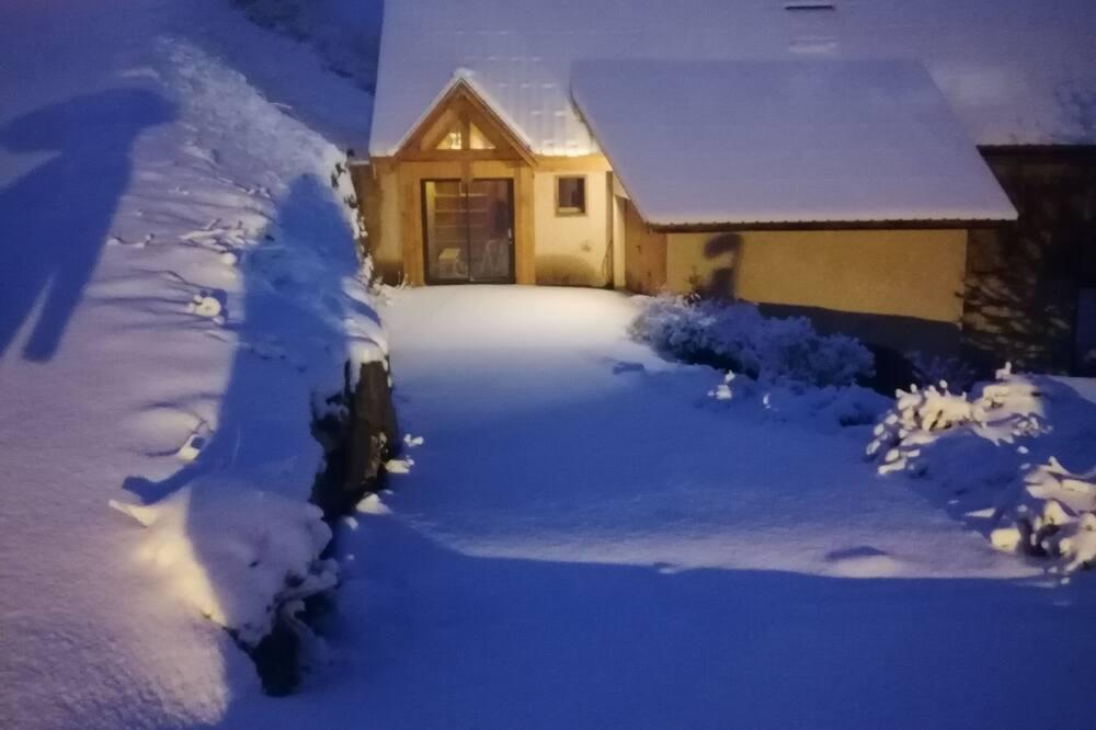 Mountain chalet in a charming hamlet at 1650 m, 8 minutes from the resort. Rhône-Alpes - Orcier visuel 3/5 Mountain chalet in a charming hamlet at 1650 m, 8 minutes from the resort. Rhône-Alpes - Orcier visuel 3/5