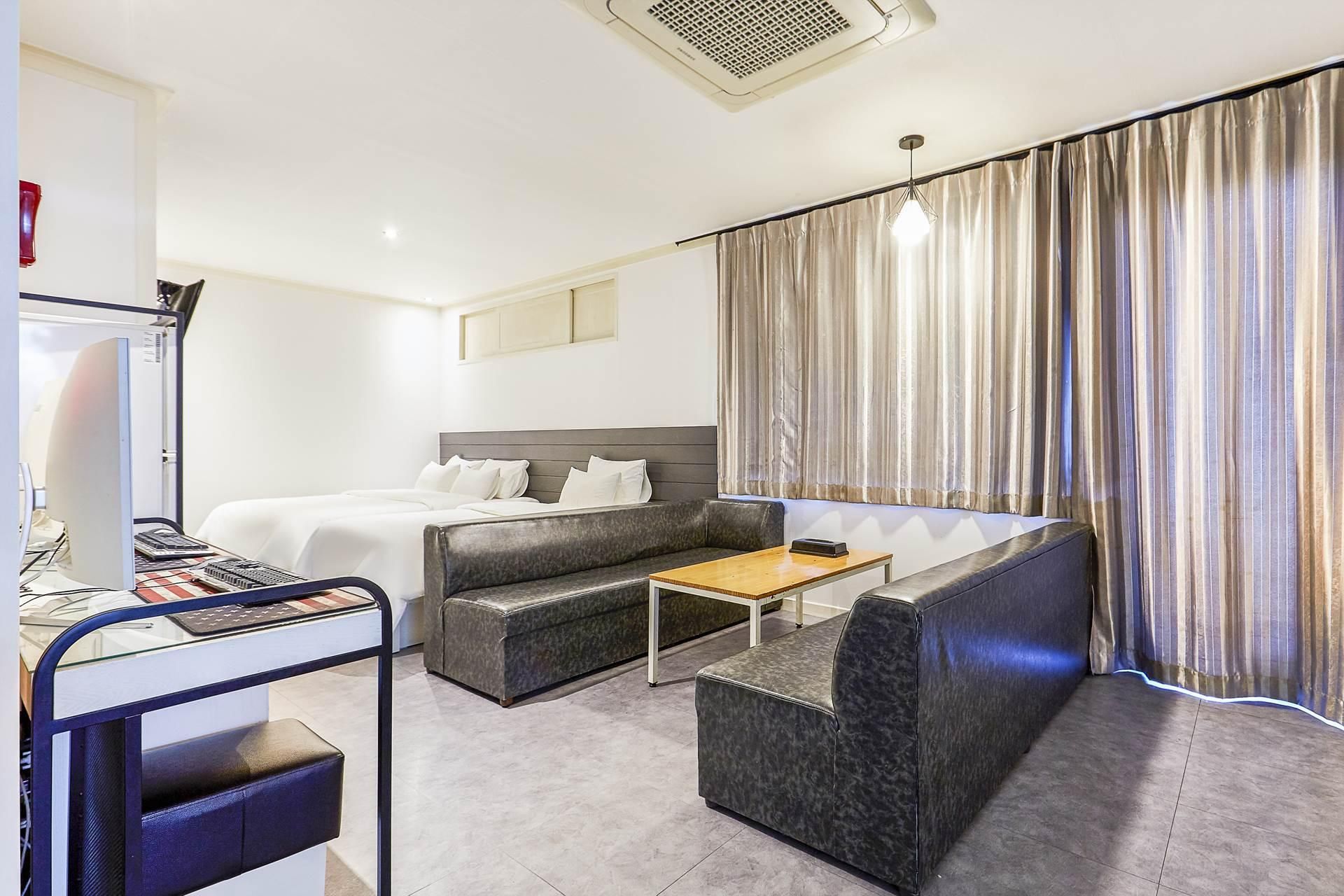 hotel photo
