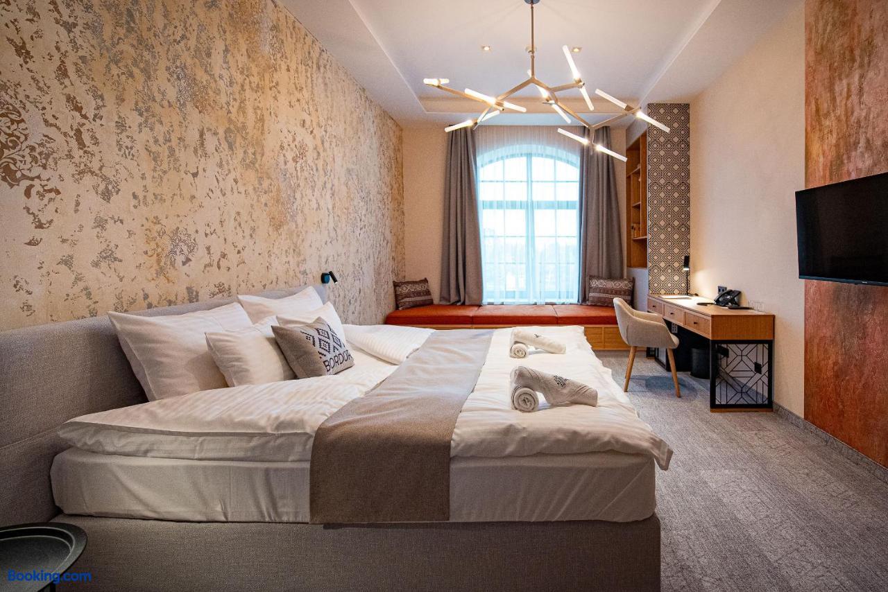 booking-1071097629-523572317-279145 Bordur Wellness Hotel és Szonyegmúzeum