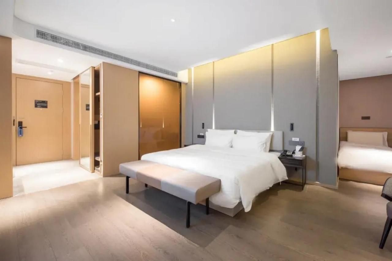 Atour Hotel Shanghai Caohejing