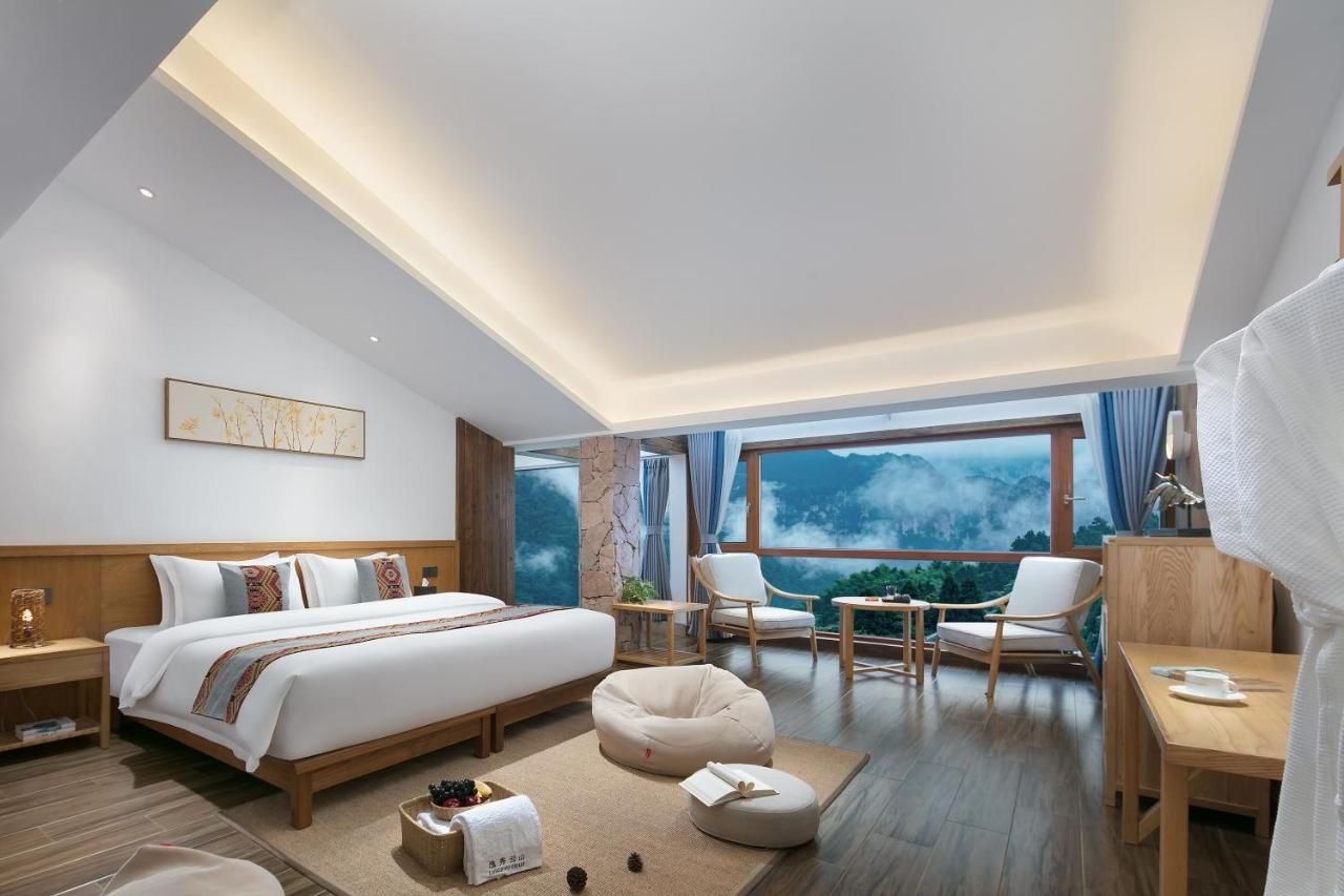 Hilltop House Resort