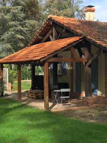 Chalet cozy au milieu des bois Groot-Centrum - Ménestreau-en-Villette visuel 3/5 Chalet cozy au milieu des bois Groot-Centrum - Ménestreau-en-Villette visuel 3/5