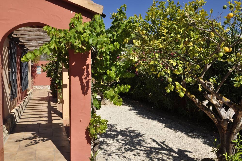 Nice family villa 8 persons with private pool, WI-FI, air conditioning Kust van Valencia - Javea visuel 3/5 Nice family villa 8 persons with private pool, WI-FI, air conditioning Kust van Valencia - Javea visuel 3/5