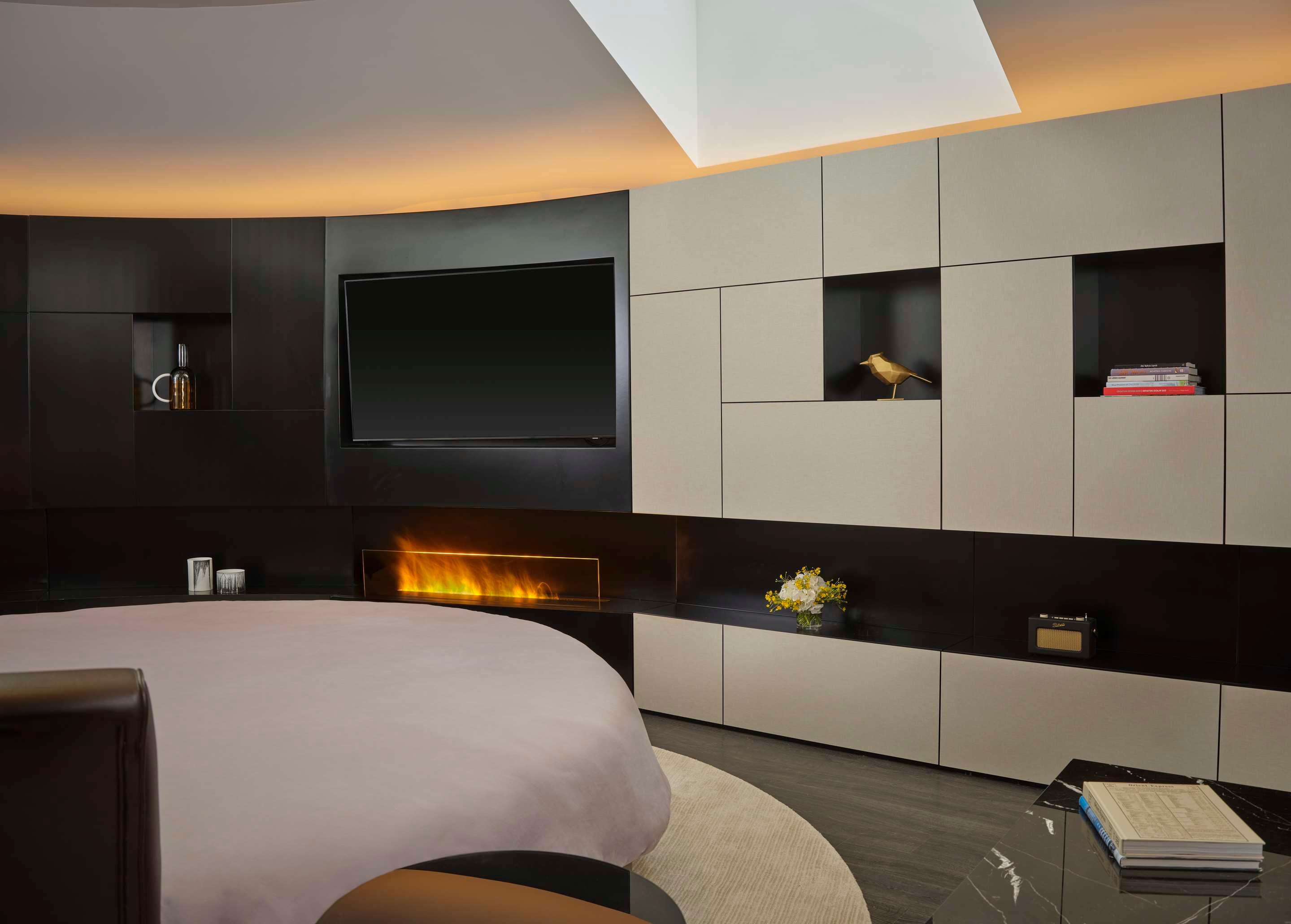 ice-10299400-118218300-409603 art'otel Zagreb