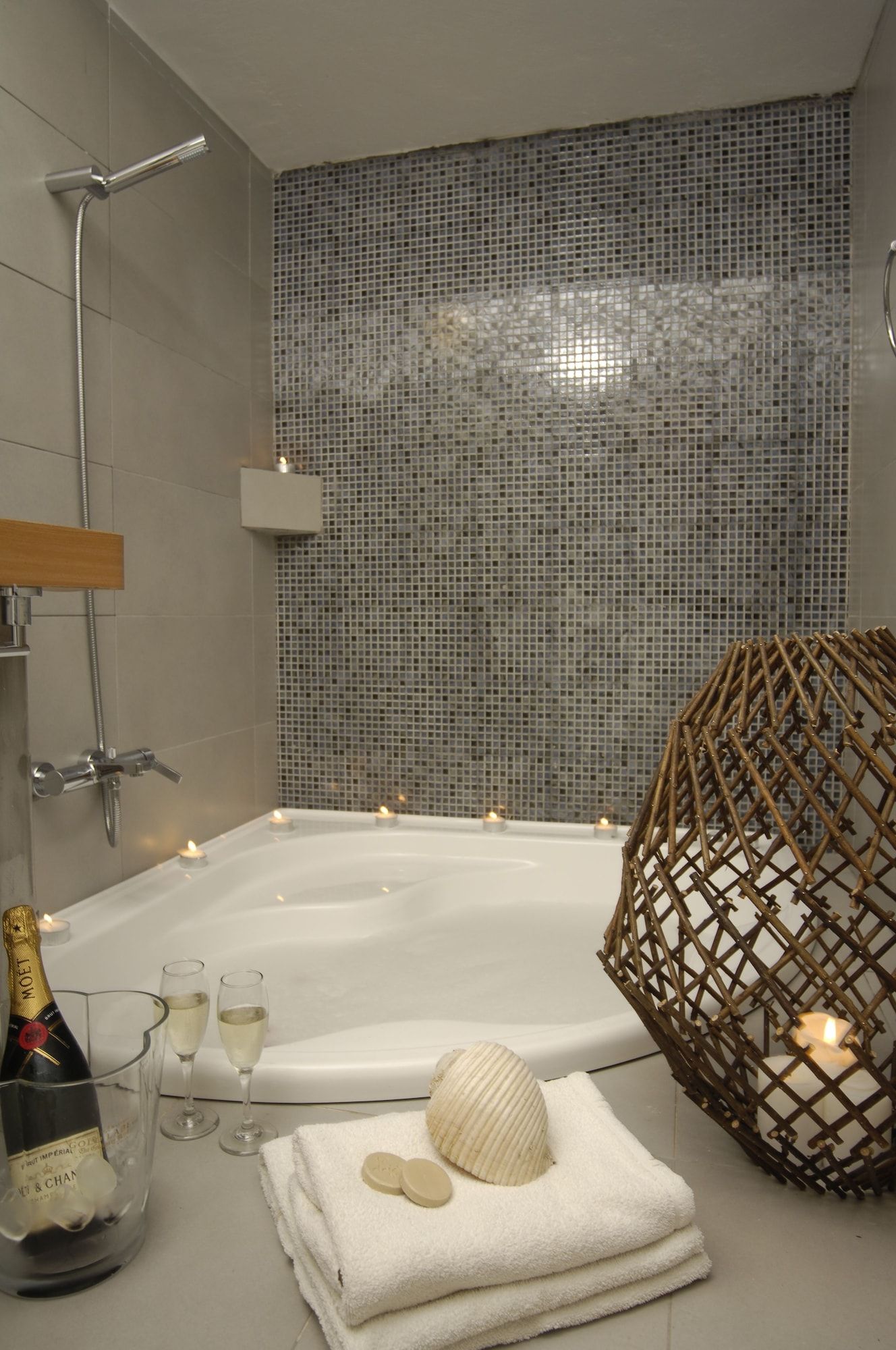 Tharroe of Mykonos Boutique Hotel