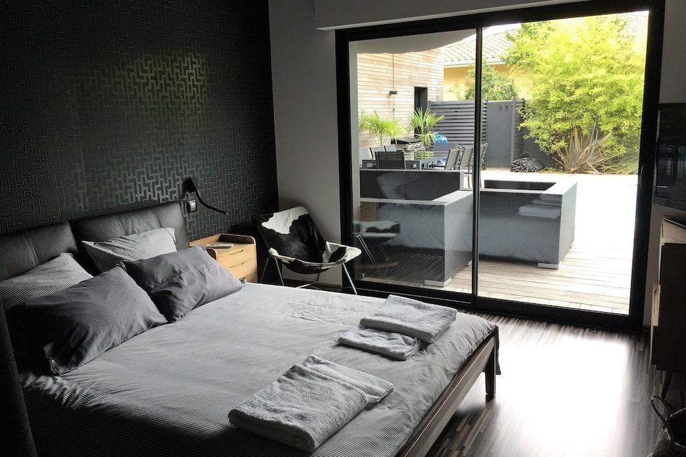 Luxurious Villa, Modern, 10 p., Air Condition, Heated Pisc, Bicycles available, pr. beach / golf Aquitaine - Moliets-et-Maa visuel 5/5 Luxurious Villa, Modern, 10 p., Air Condition, Heated Pisc, Bicycles available, pr. beach / golf Aquitaine - Moliets-et-Maa visuel 5/5