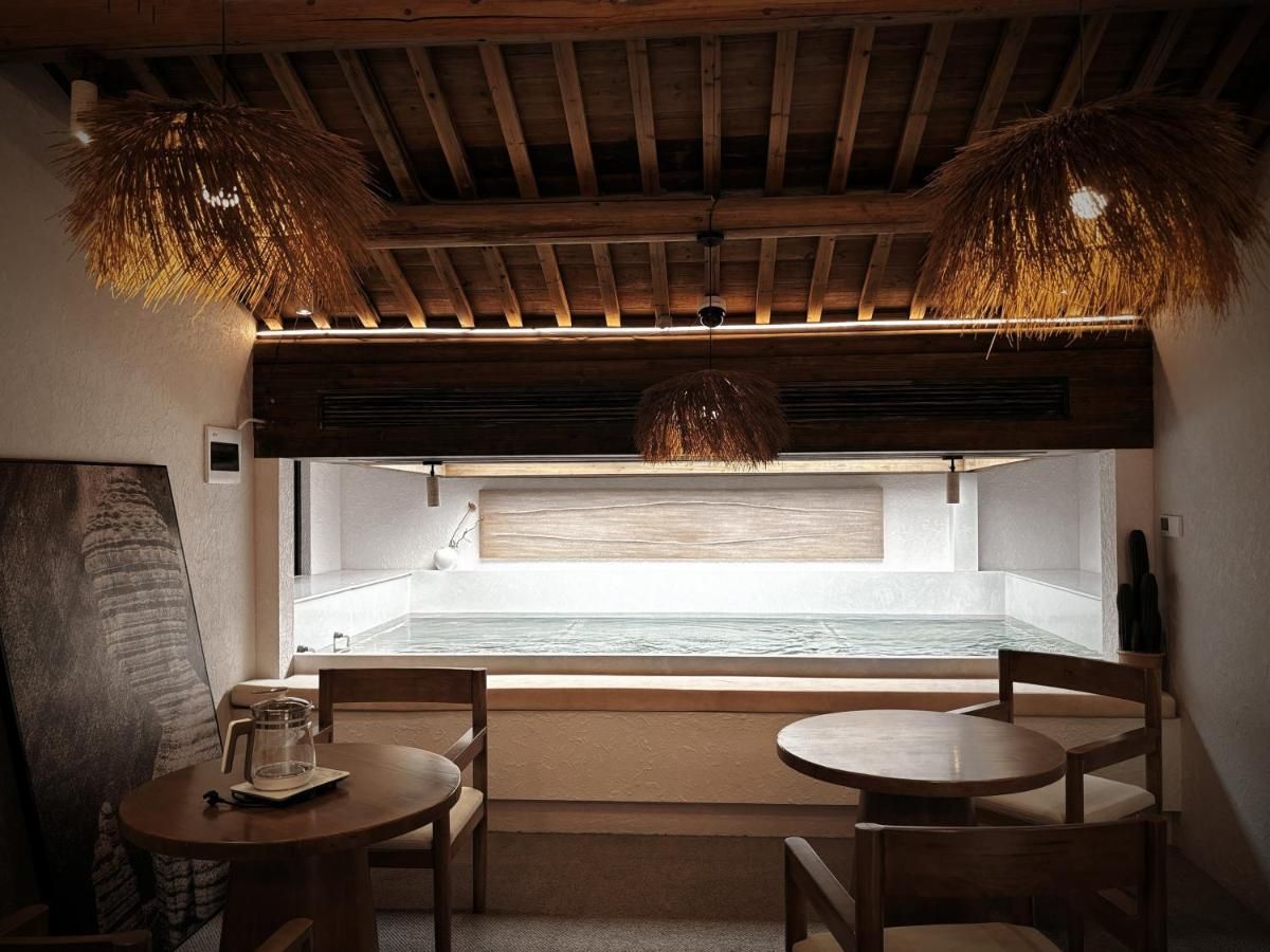 Resort in the valley of Zen 無名川禅意概念酒店