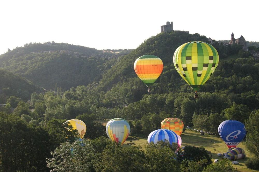 Holiday Accommodation In The South West Of France In Midi-Pyrenees Midi-Pyrénées - Najac visuel 1/5 Holiday Accommodation In The South West Of France In Midi-Pyrenees Midi-Pyrénées - Najac visuel 1/5