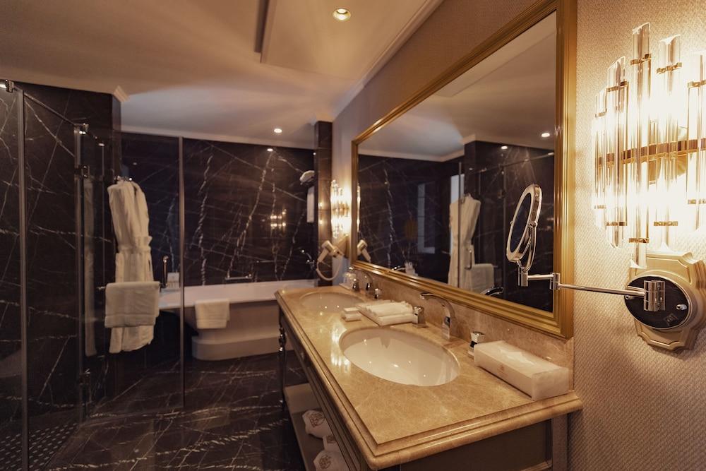 sembo-3788317-4b3212-433442 Tsar Palace Luxury Hotel & Spa