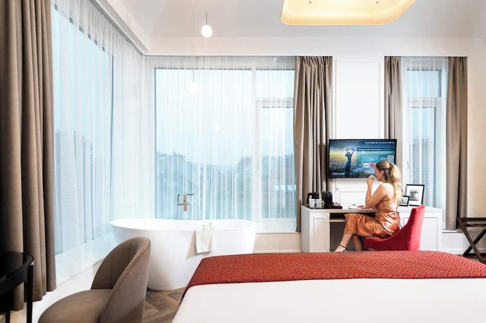expedia_group-1071649059-904b91-570942 Three Corners Avenue Hotel