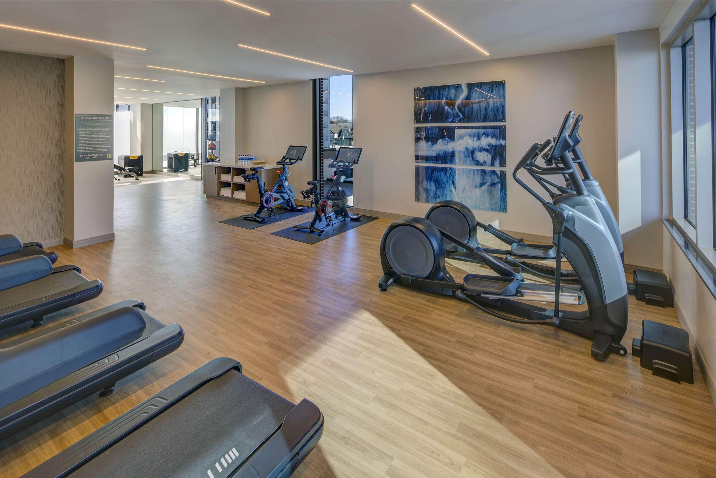 ice-8991594-104162050-791327 Embassy Suites By Hilton Virginia Beach Oceanfront Resort