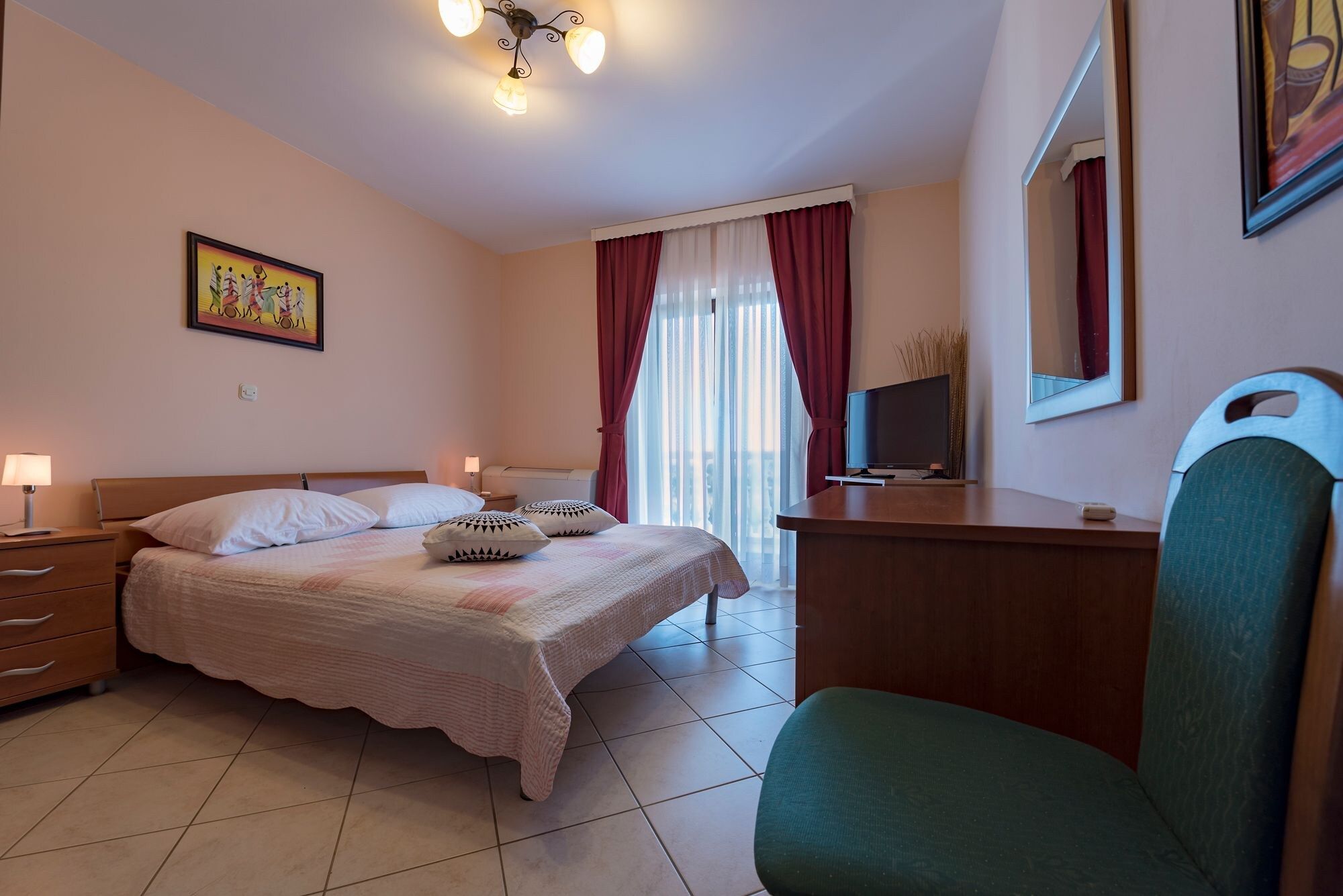 hotel photo