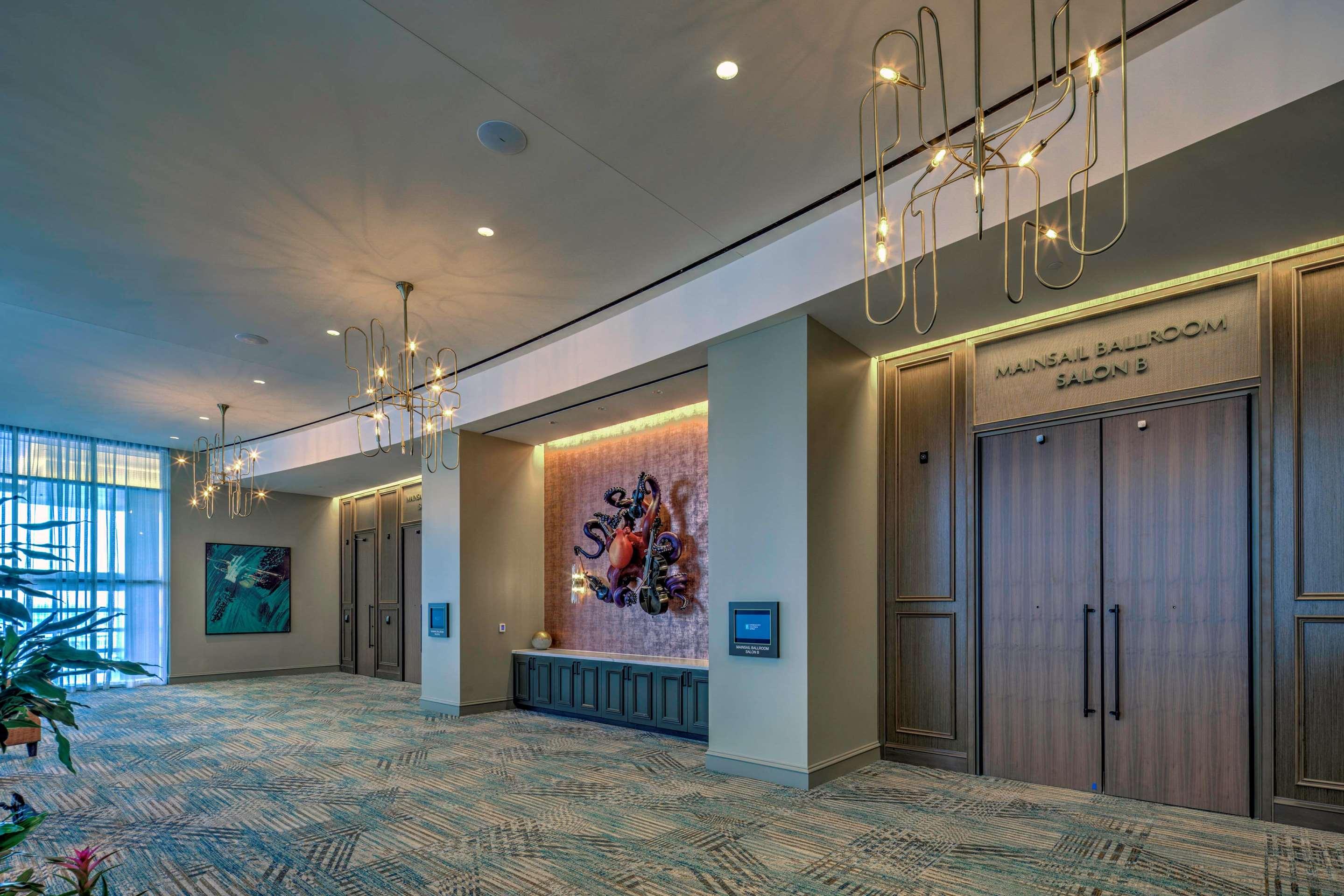 ice-8991594-104162081-916952 Embassy Suites By Hilton Virginia Beach Oceanfront Resort