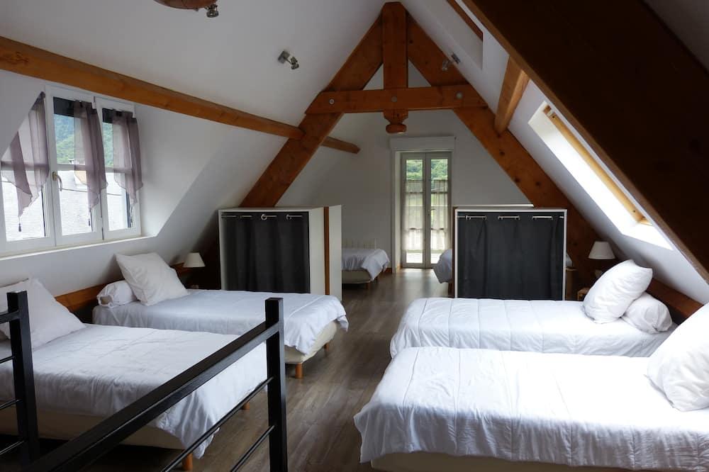 Cottage / chalet / house 16 people Hautes Pyrenées Midi-Pyreneën - Arreau visuel 5/5 Cottage / chalet / house 16 people Hautes Pyrenées Midi-Pyreneën - Arreau visuel 5/5