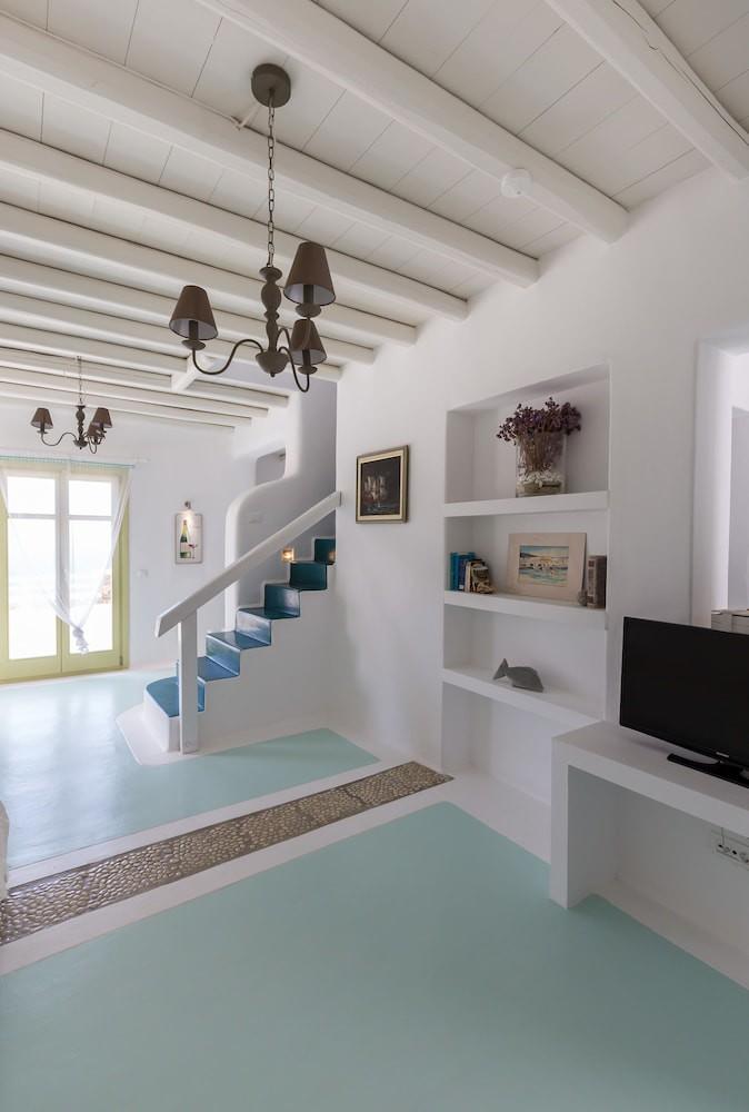 sembo-3940958-1bf58e-973831 Lyra Villas Mykonos