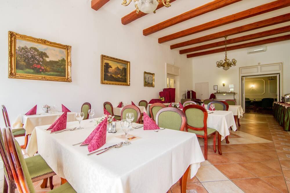 Batthyány Kastélyszálló