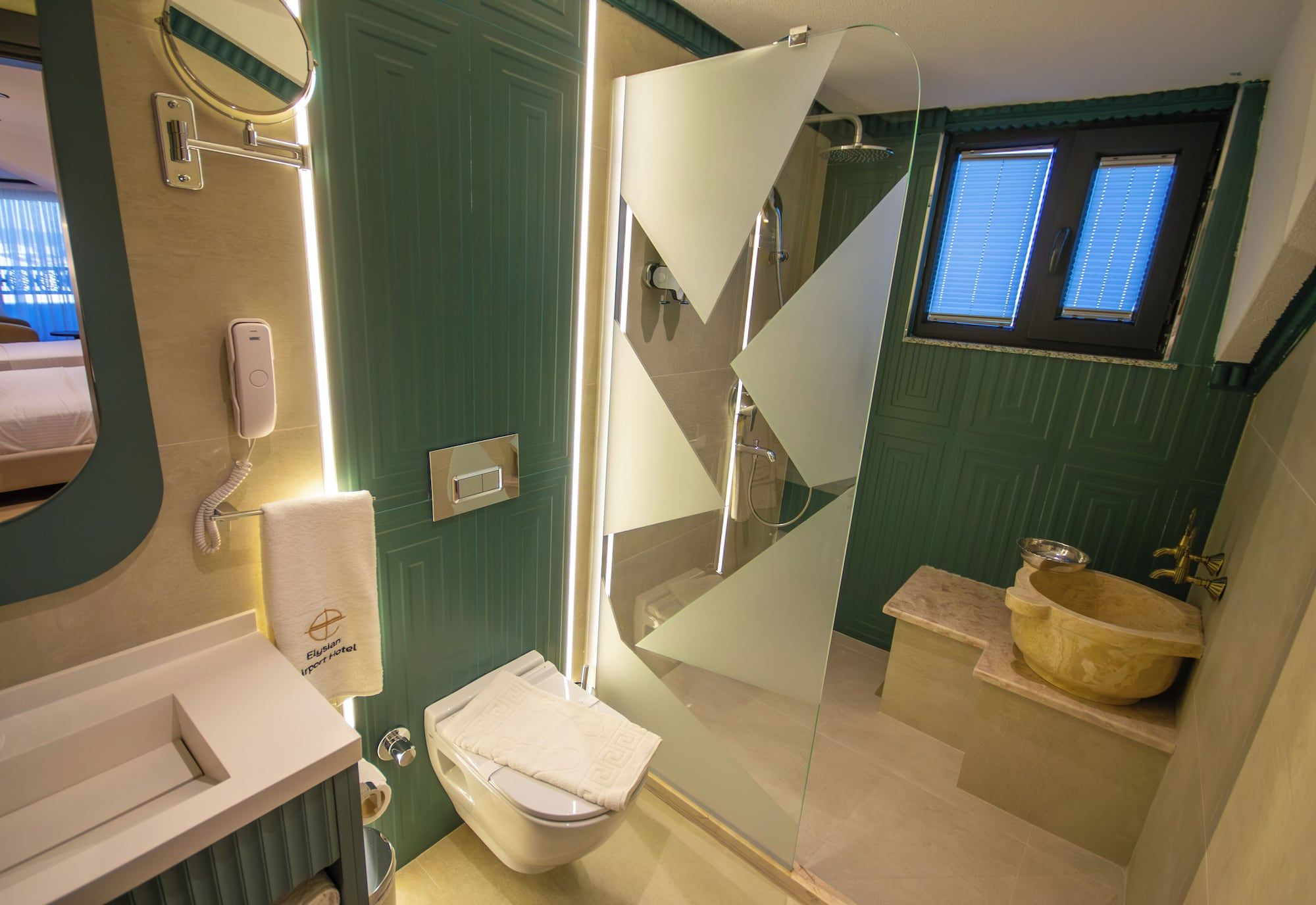 Elysian Airport Hotel