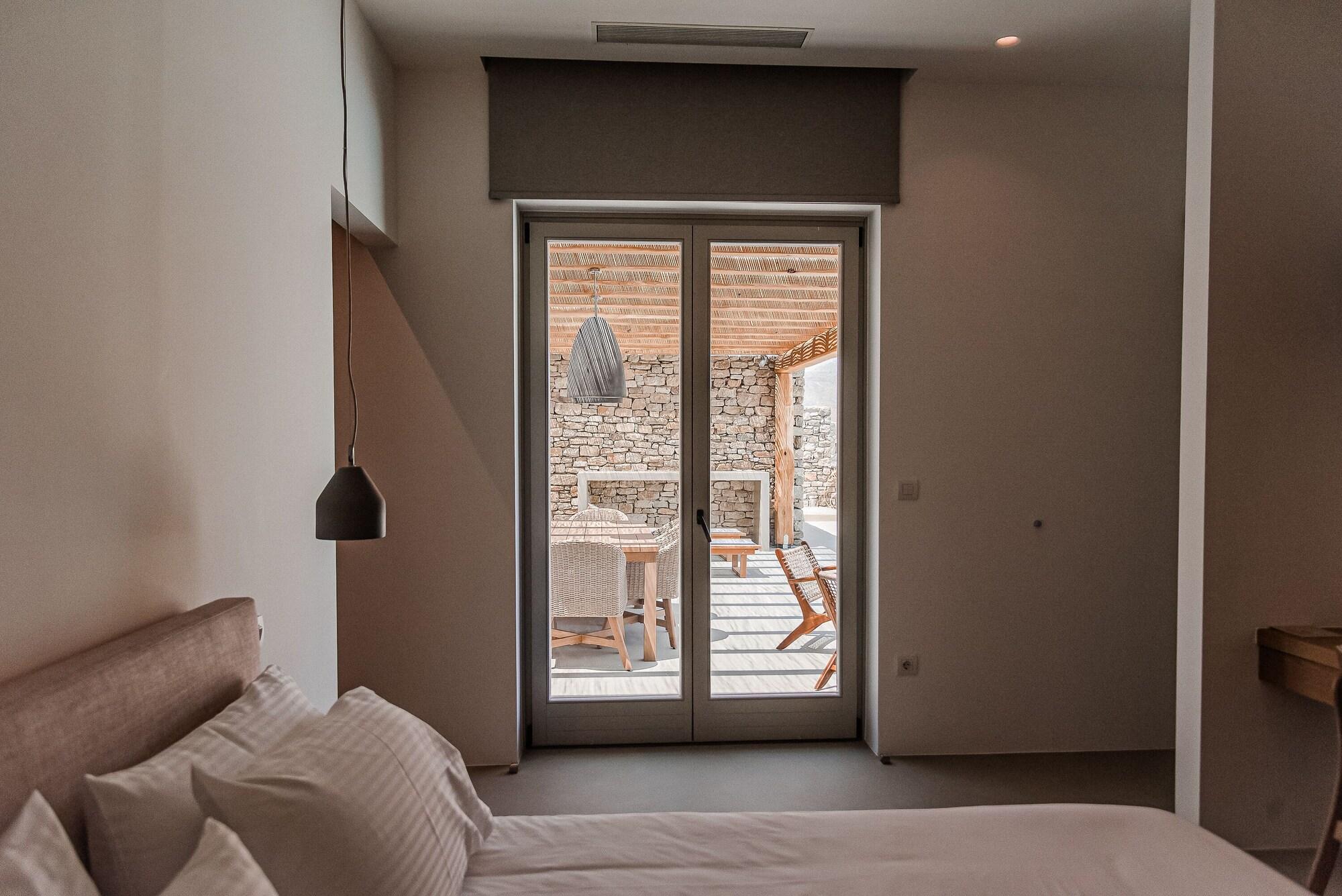 expedia_group-7458795-55873f-218106 Amarelo Suites