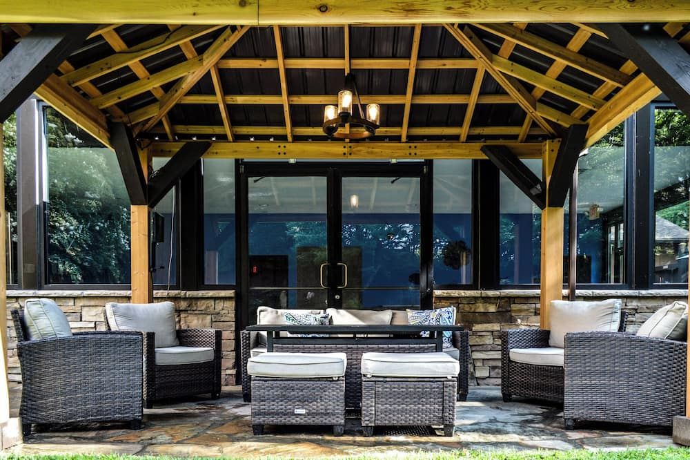 The Lodge at Flat Rock