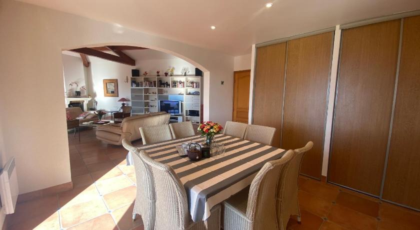 Villa 5 Pièces 8 Couchages Porticcio Corsica - Porticcio visuel 1/5 Villa 5 Pièces 8 Couchages Porticcio Corsica - Porticcio visuel 1/5