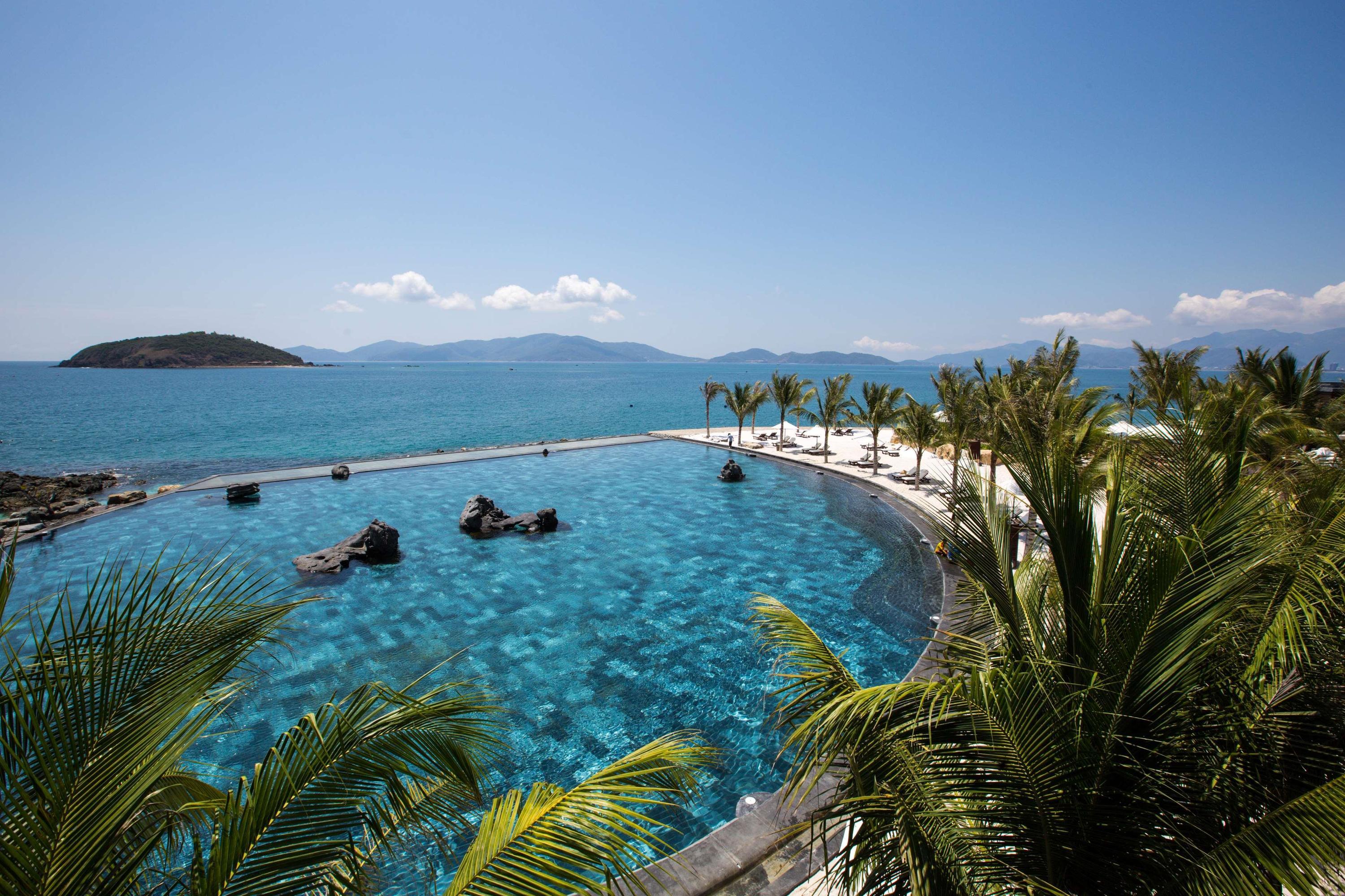 revato-545859-15906619-692596 Amiana Resort Nha Trang