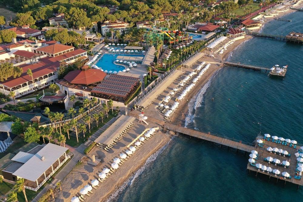 expedia_group-350794-21517111-290799 Crystal Flora Beach Resort