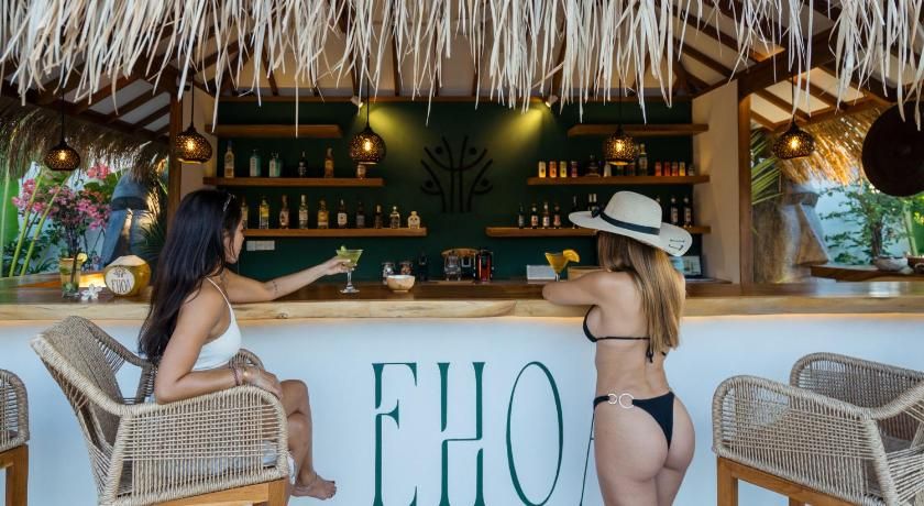 Ehoa Bali Nyanyi Boutique Hotel - In Front Of Entrance To Nuanu