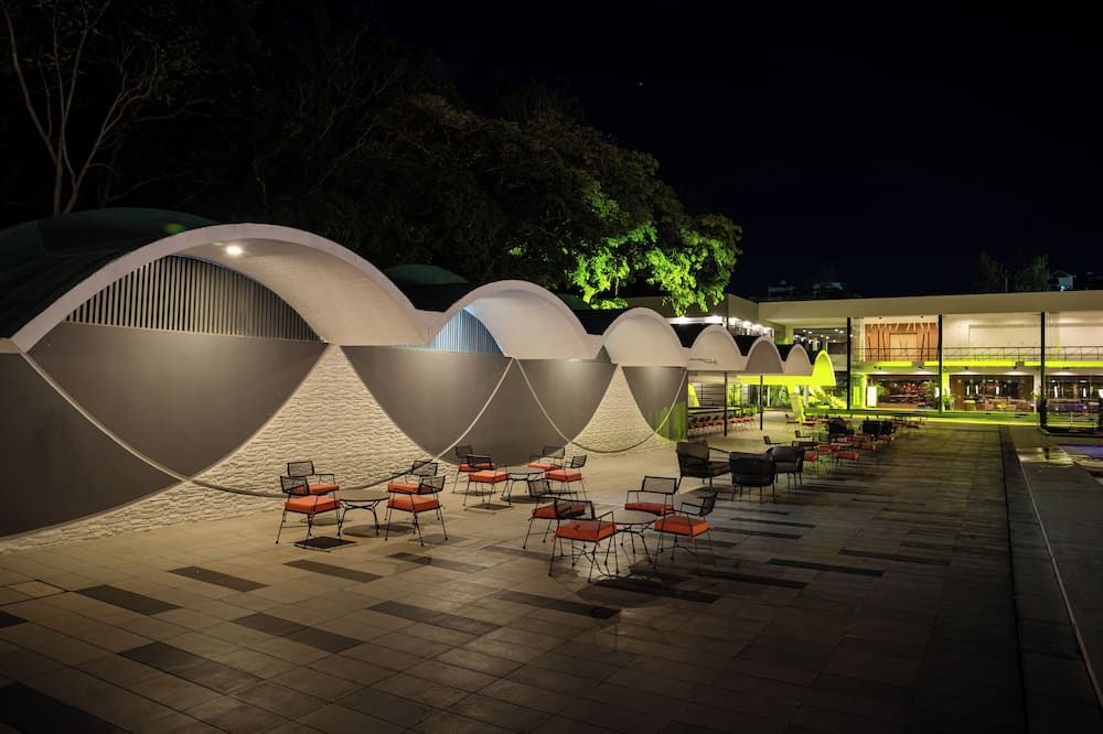 Eurobuilding Tama San Cristobal