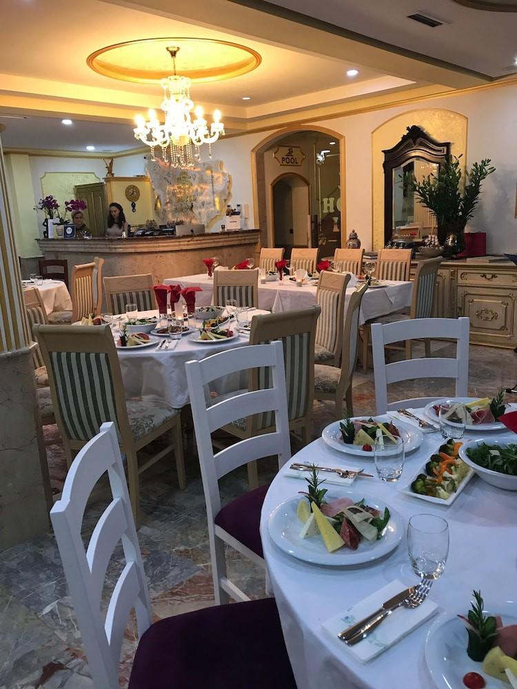 sembo-2111551-b9e662-260091 Hotel Las