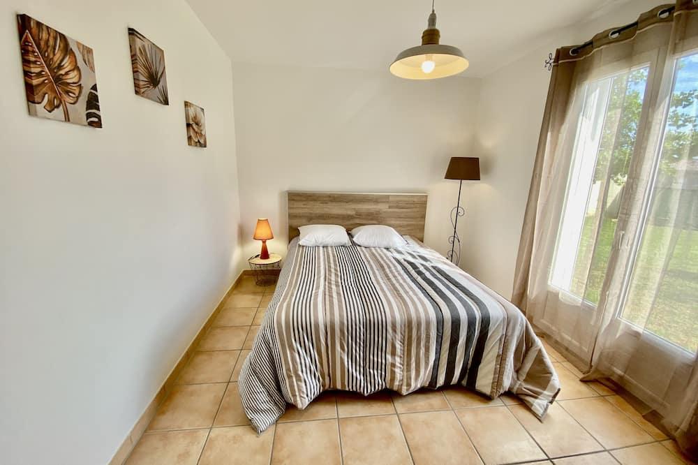 Villa 6p, 3ch avec grand jardin clos, clim, village classé de Vogue Rhône-Alpes - Vogüé visuel 1/5 Villa 6p, 3ch avec grand jardin clos, clim, village classé de Vogue Rhône-Alpes - Vogüé visuel 1/5