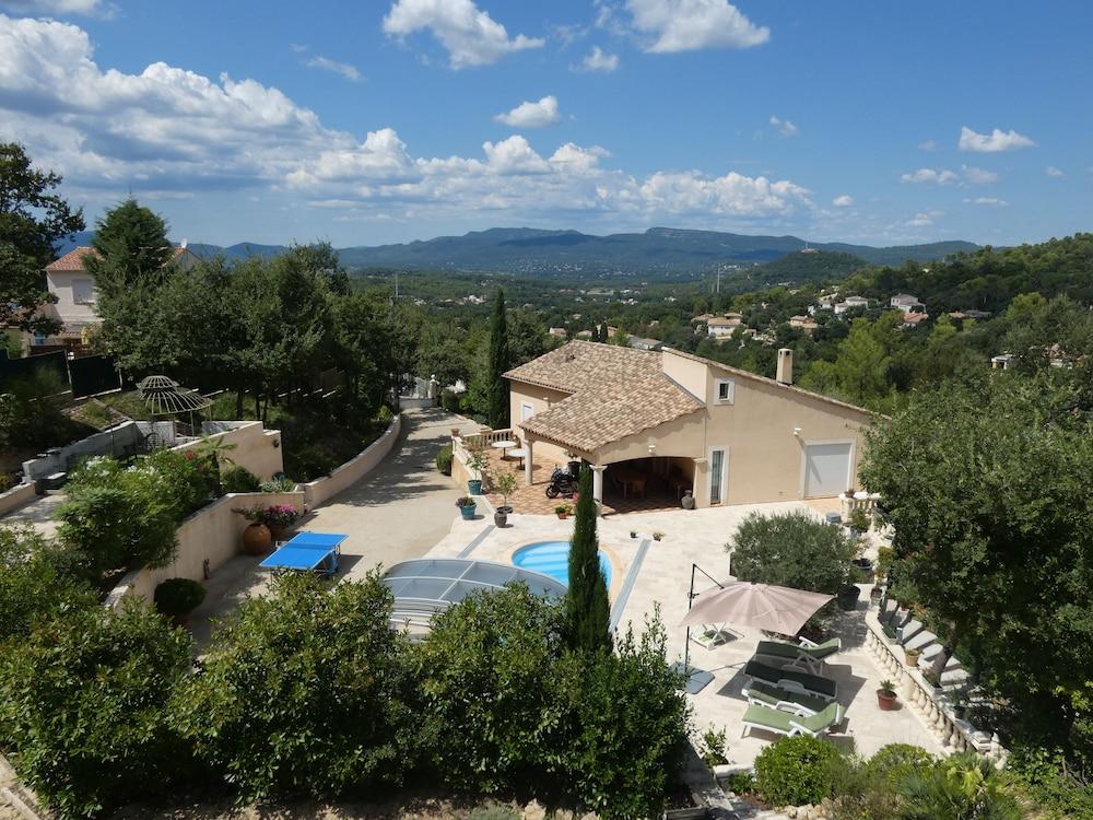 Beautiful Independent Apartment In Villa With Swimming Pool In A Quiet Area Close To Amenities Provence-Alpes-Côte d'Azur - Rocbaron visuel 1/5 Beautiful Independent Apartment In Villa With Swimming Pool In A Quiet Area Close To Amenities Provence-Alpes-Côte d'Azur - Rocbaron visuel 1/5