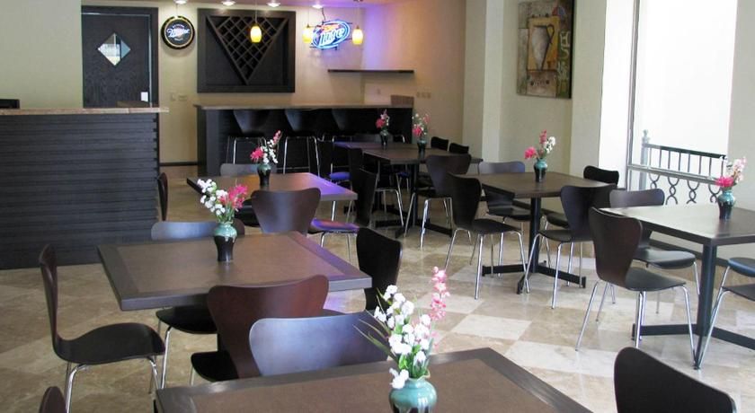 Hotel Alameda Express