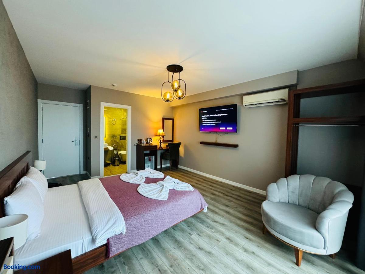 booking-1071604422-575806604-536403 Treekos Suite Hotel Istanbul Airport