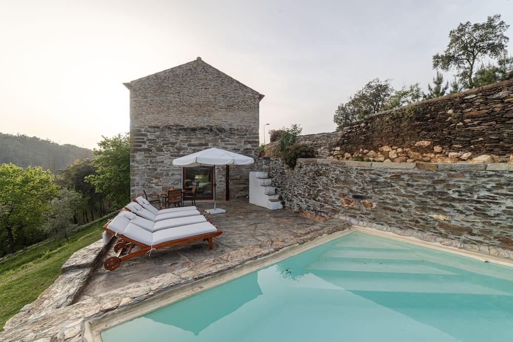 Villa San Sebastian with pool and close to nature. Nice place Noorden - Vila Nova de Gaia visuel 2/5 Villa San Sebastian with pool and close to nature. Nice place Noorden - Vila Nova de Gaia visuel 2/5