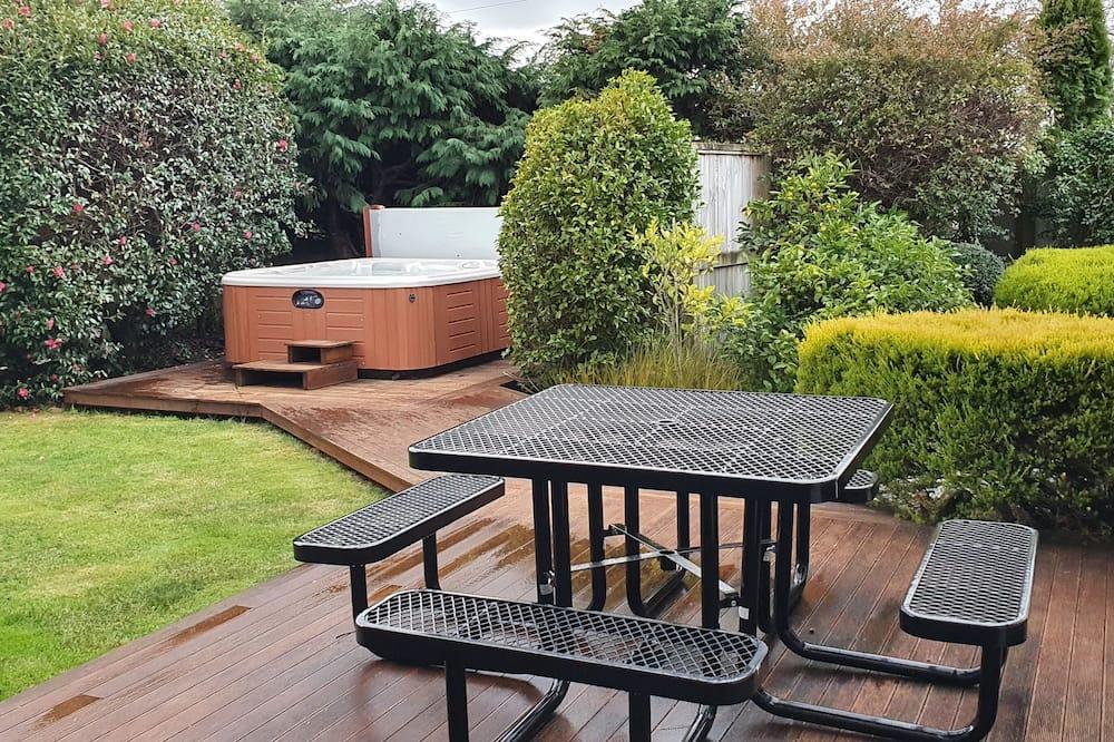 expedia_group-407924-160560577-584445 De Vine Martinborough 14 Cologne Street