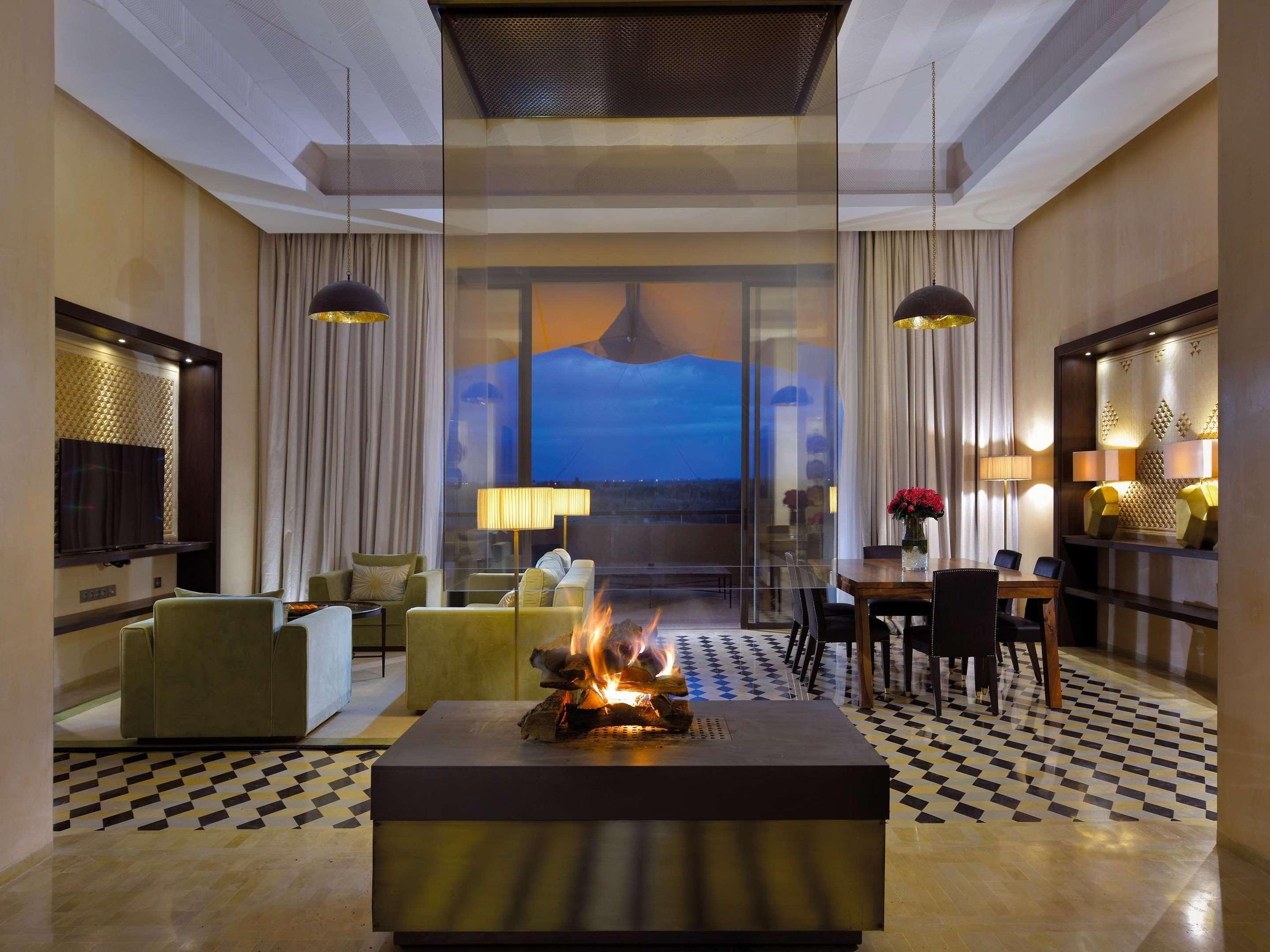 ice-93780-71955313_3XL-218078 Fairmont Royal Palm, Marrakech