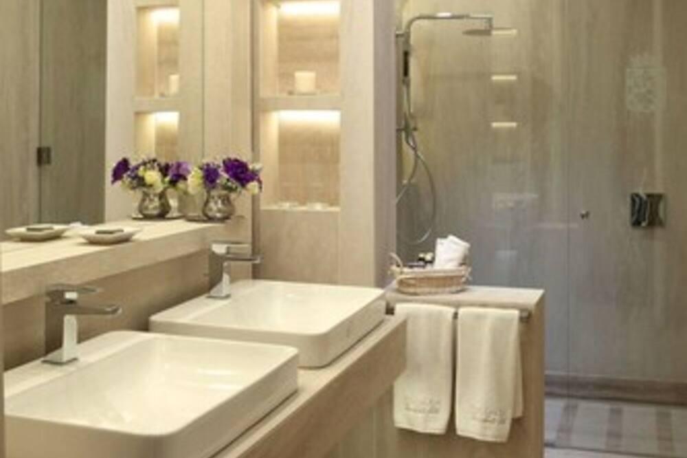 expediav2-485336-76a406-954924 Hotel Casa Real - Viña Santa Rita