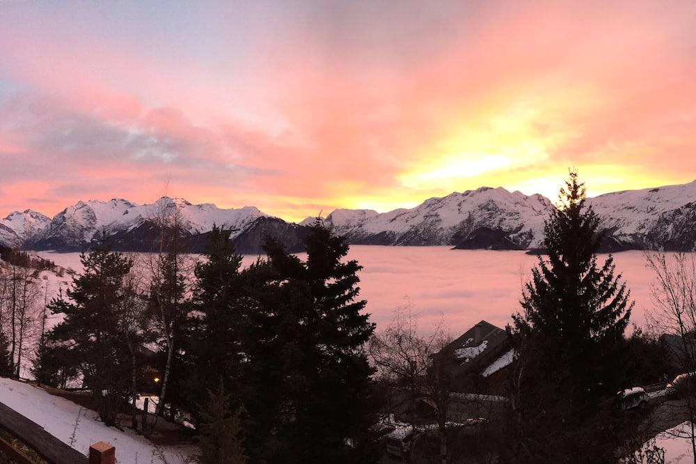 Domaine de l'Alpe d'Huez-Villard-Reculas: 180m2 chalet with stunning views Rhône-Alpes - Villard-Reculas visuel 3/5 Domaine de l'Alpe d'Huez-Villard-Reculas: 180m2 chalet with stunning views Rhône-Alpes - Villard-Reculas visuel 3/5