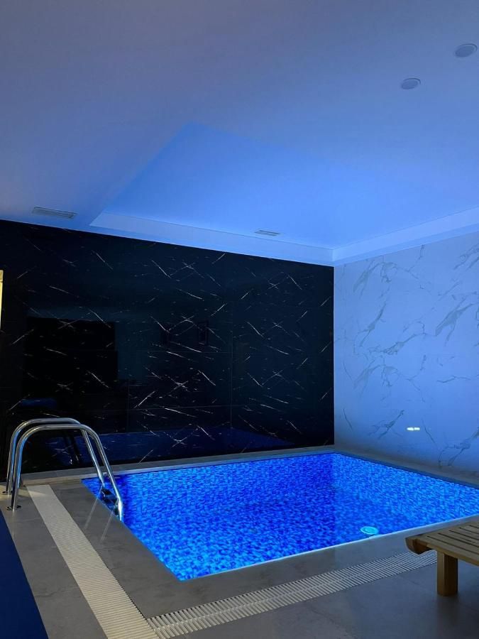 Resident Hotel Kazybek Bi