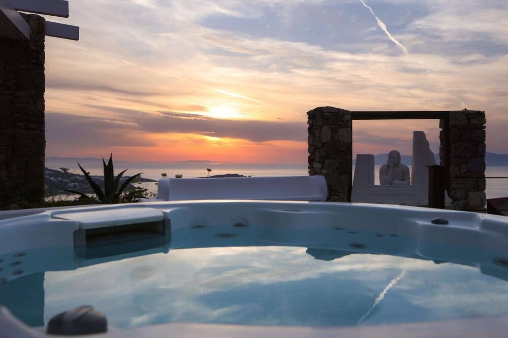 Tharroe of Mykonos Boutique Hotel