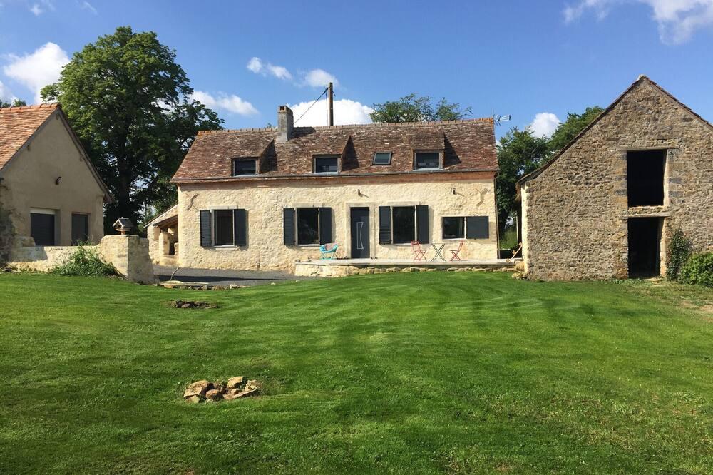 Gite Avessé, 4 bedrooms, 10 persons Pays de Loire - Brûlon visuel 3/5 Gite Avessé, 4 bedrooms, 10 persons Pays de Loire - Brûlon visuel 3/5