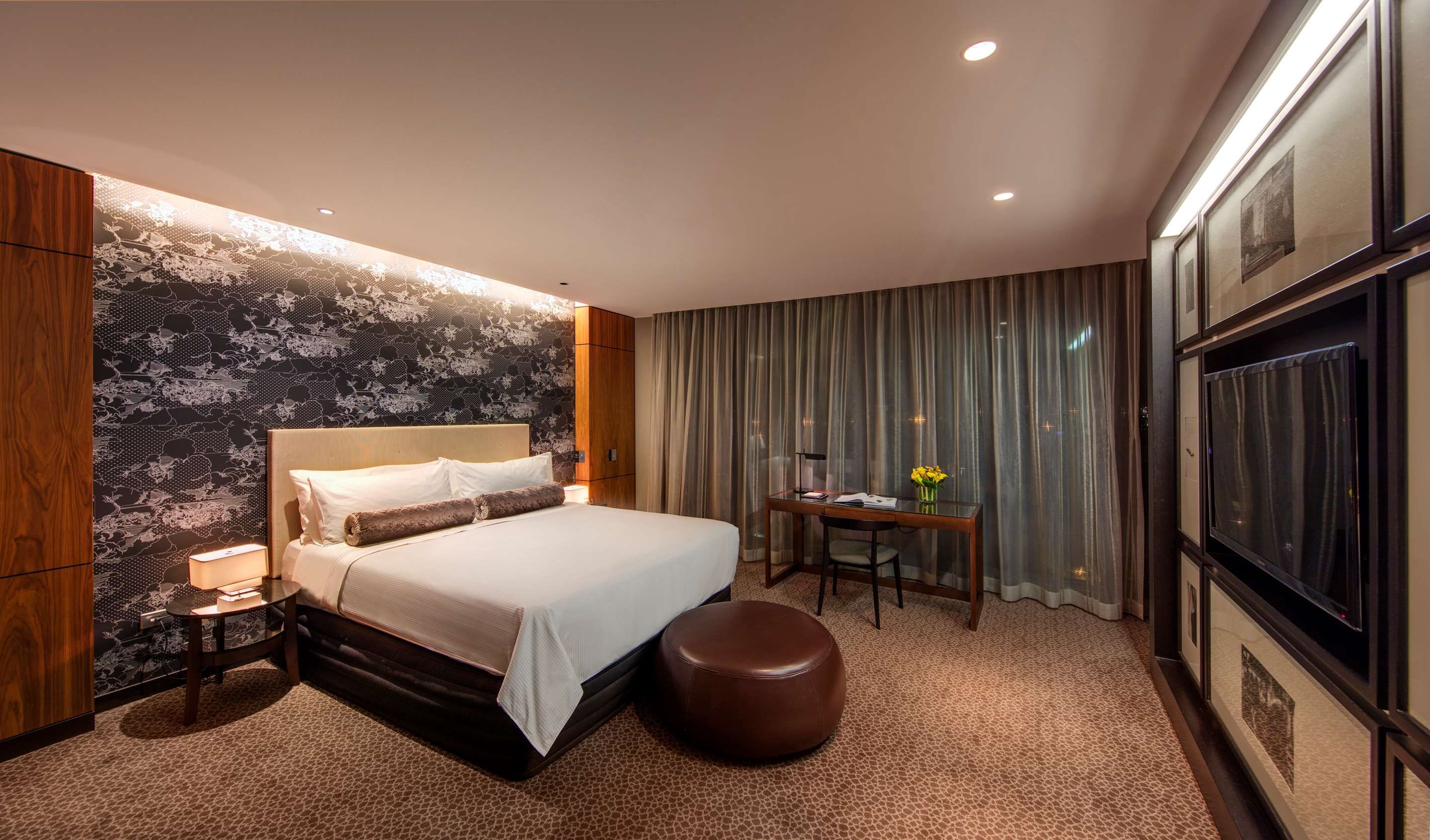 The Darling at The Star