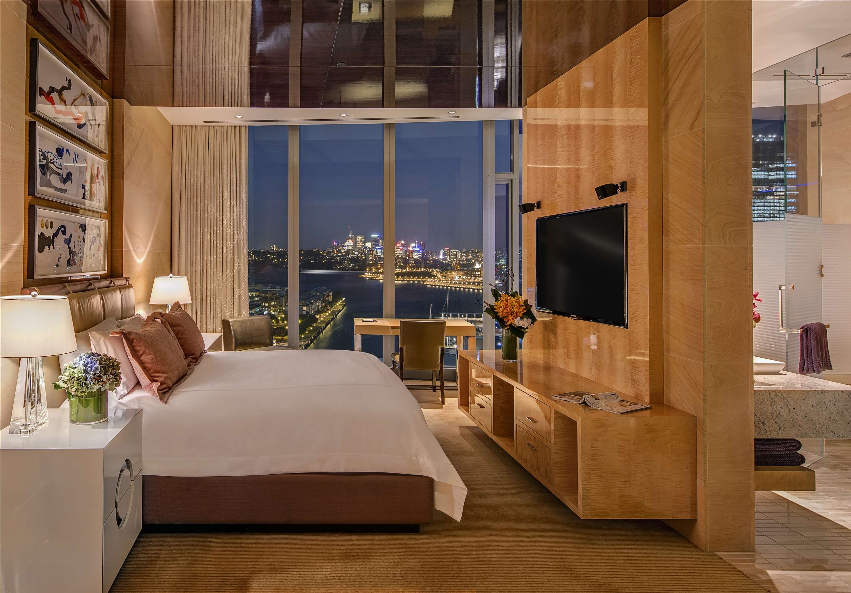 The Darling at The Star