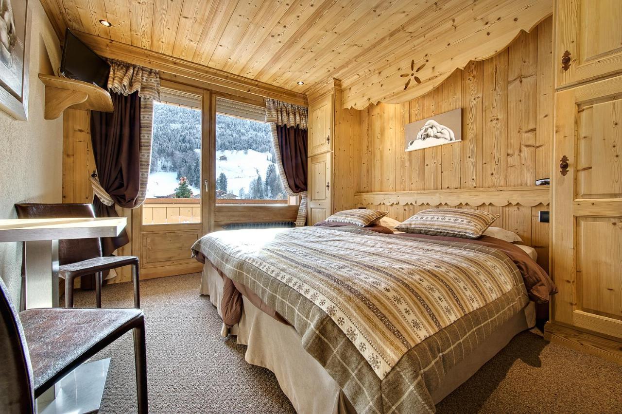 Hôtel-Chalet Les Ecureuils Jardin, Piscine & Sauna Etape Motos Garage Languedoc-Roussillon - Le Born visuel 3/5 Hôtel-Chalet Les Ecureuils Jardin, Piscine & Sauna Etape Motos Garage Languedoc-Roussillon - Le Born visuel 3/5