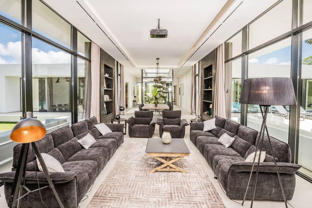 Casa Perla Exceptional Luxury Villa For 10 Guests With Wifi , Heated Pool A/C Kust van Valencia - Javea visuel 4/5 Casa Perla Exceptional Luxury Villa For 10 Guests With Wifi , Heated Pool A/C Kust van Valencia - Javea visuel 4/5