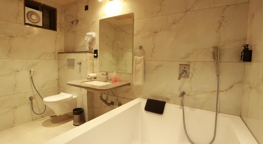 Hotel Taviral Regency