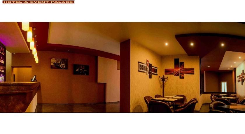 Sting Hotel & Event Palace